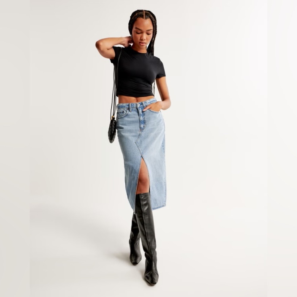 NWOT Abercrombie & Fitch High Rise Light Blue Denim Midi Skirt — Size 27 - Picture 6 of 8